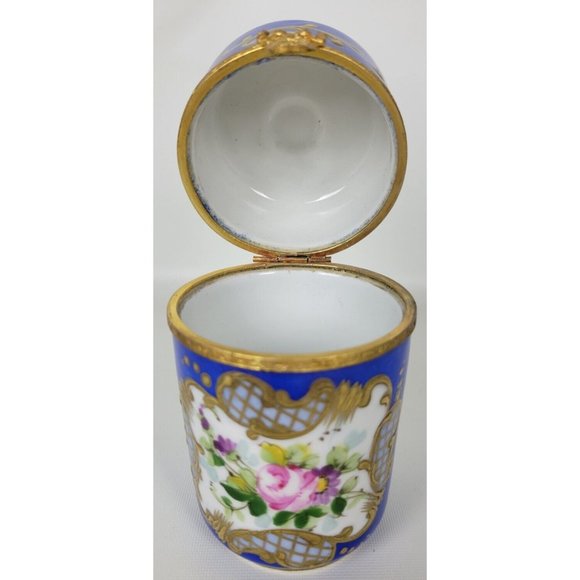 Vintage Limoges Main Hand Painted Blue Gold Floral Trinket Box Pillbox France - Picture 8 of 10